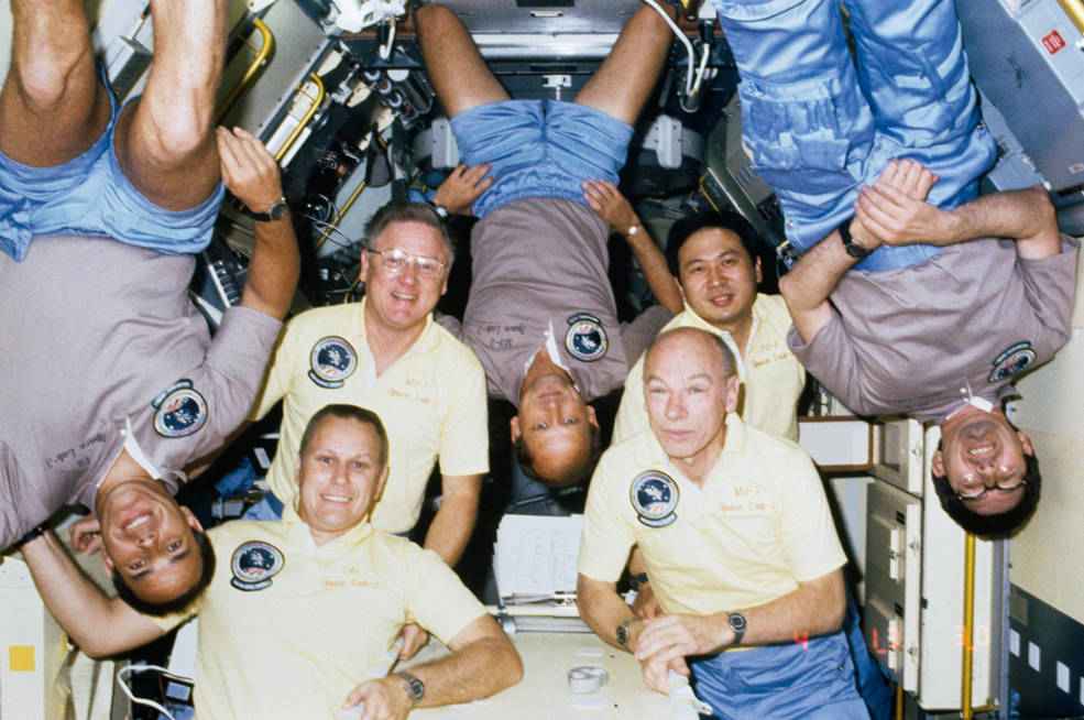 bhm_gregory_sts-51b_inflight_crew_photo