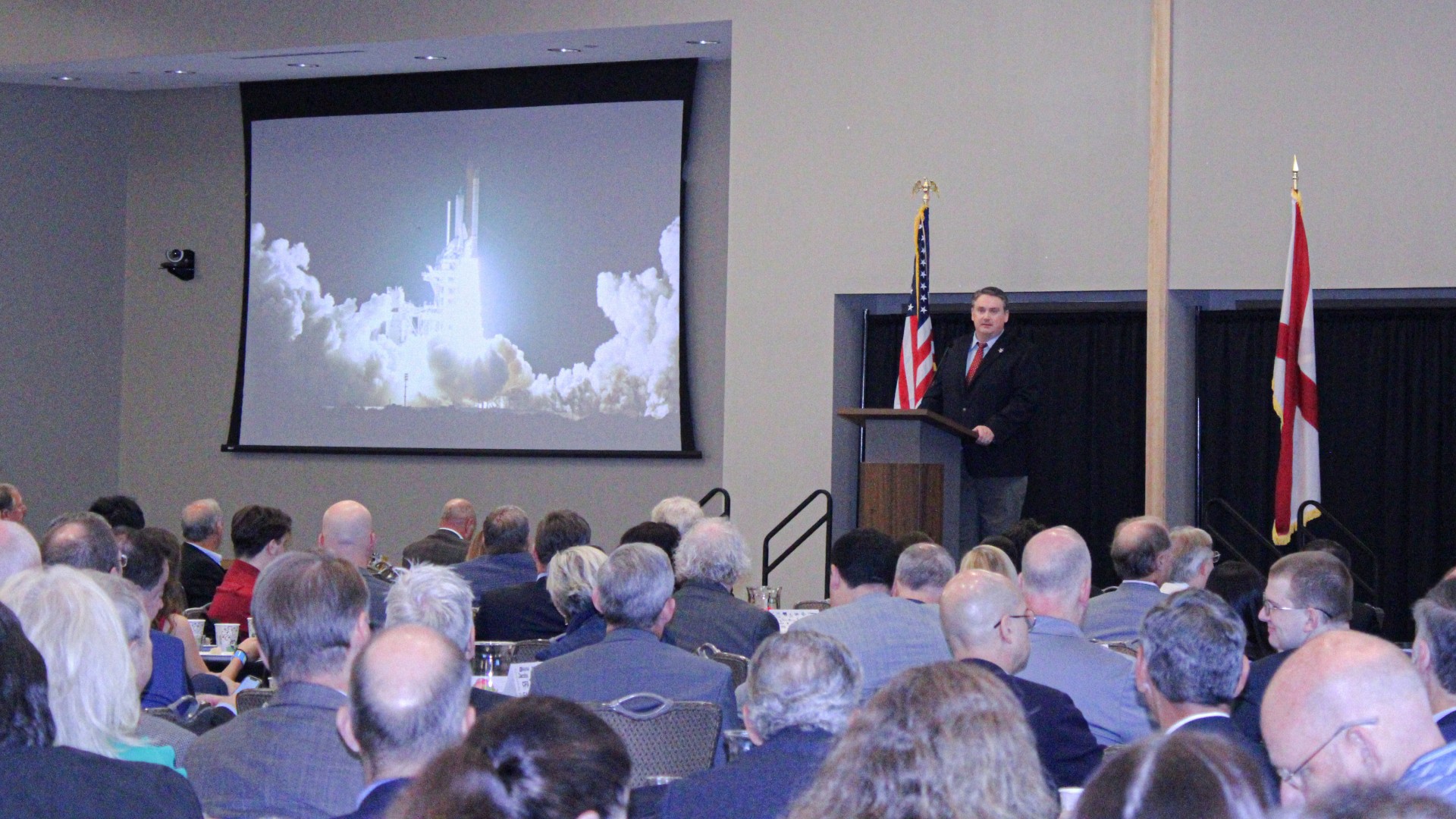 NASA Ships Moon Rocket Stage Ahead of First Crewed Artemis Flight https://www.nasa.gov/news-release/nasa-ships-moon-rocket-stage-ahead-of-first-crewed-artemis-flight/ NASA Marshall Engineers Unveil Versatile, Low-cost Hybrid Engine Testbed https://www.nasa.gov/centers-and-facilities/marshall/nasa-marshall-engineers-unveil-versatile-low-cost-hybrid-engine-testbed/ Take a Summer Cosmic Road Trip With NASA’s Chandra and Webb https://www.nasa.gov/image-article/take-a-summer-cosmic-road-trip-with-nasas-chandra-and-webb/ 55 Years Ago: Apollo 11’s One Small Step, One Giant Leap https://www.nasa.gov/history/55-years-ago-apollo-11s-one-small-step-one-giant-leap/ Two Years Since Webb’s First Images: Celebrating with the Penguin and the Egg Andrew Schnell, acting manager of the Chandra X-ray Observatory at NASA’s Marshall Space Flight Center, honored 25 years of the project’s mission success at National Space Club – Huntsville’s breakfast event on July 16.