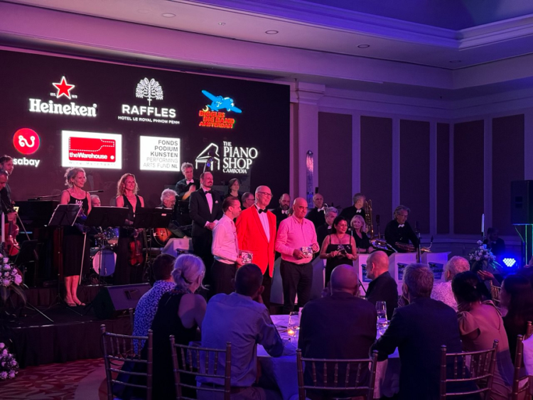 Raffles Hotel Le Royal in Cambodia Welcomes Back Biggles Big Band - TRAVELINDEX